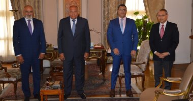 شكرى يبحث مع ممثلى مجموعة القاهرة لهيئة التفاوض السورية سبل دفع الحل السياسى