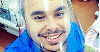 الجيش الأبيض.. "محمود" أخصائى تمريض بمستشفى المنصورة فى مواجهة كورونا