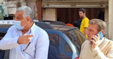 صور .. رئيس مجلس مدينة الزقازيق يقود حملة لفض سوق الثلاثاء لمواجهة كورونا
