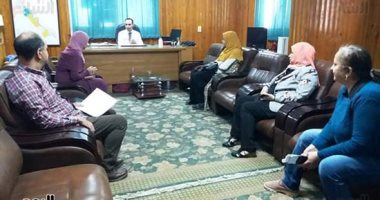 الخير فى زمن الكورونا.. 3 ممرضات بسوهاج يتقدمن بطلب للعمل كمتطوعات بمستشفى العزل باسنا.. مؤسسات المجتمع المدنى والجمعيات الخيرية تتبرع بأجهزة تنفس صناعى.. ومستلزمات طبية من نقابة الصيادلة لمديرية الصحة.. صور