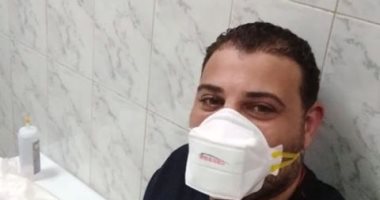 الجيش الأبيض.. "وائل" ممرض على خط مواجهة كورونا بمستشفى أسوان العام