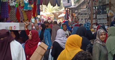 خوفا من كورونا.. هاشم يشكو وجود تكدسات بأسواق شبين القناطر