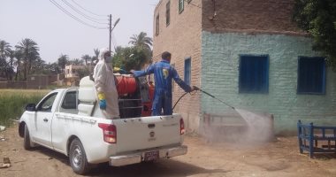 محافظ قنا: تطهير 39 موقف أجرة وموقعين للعمل فى 5 مدن.. صور