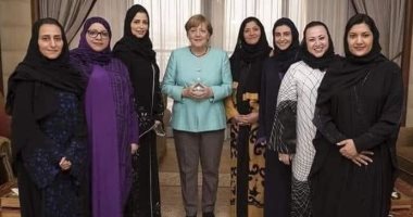 ميركل فى تهنئتها بشهر رمضان: كورونا تجبرنا على التخلى عن الاحتفال به 