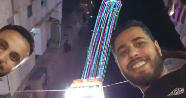 صورة.. فانوس ضخم فى الفلكى للاحتفال بشهر رمضان الكريم