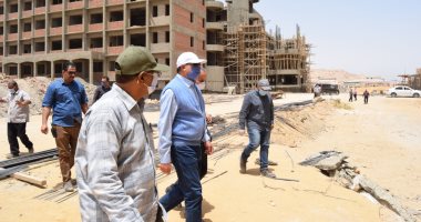 مشروعات إنشائية بجامعة سوهاج بتكلفة 581 مليون و600 ألف جنيه