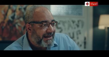 بيومي فؤاد ينصح خالد أنور بالبعد عن المخدرات في الحلقة الثانية من خيانة عهد