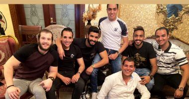 "مائدة إفطار" تجمع صالح جمعة مع كهربا فى أول أيام رمضان.. صور