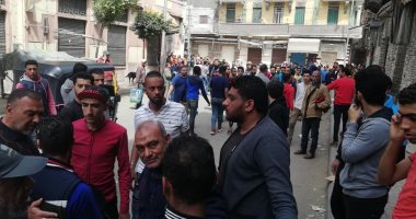 حملات مكثفة لفض تجمعات الأسواق شرق و غرب الإسكندرية.. صور