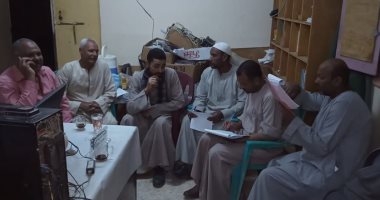 صور.. إجتماع للجان المسائلة المجتمعية بإسنا لتوزيع فيزات تكامل وكرامة للمواطنين
