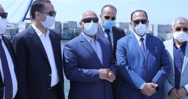 وزير النقل: تزايد الطلب على الصادرات المصرية من الخضر والفاكهة عبر الموانئ