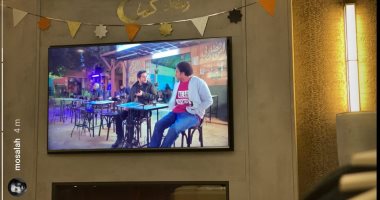 محمد صلاح يتابع "عمر ودياب" لعلى ربيع ومصطفى خاطر
