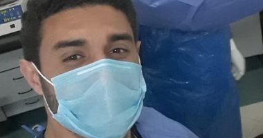جيشنا الأبيض.. "ابراهيم" يشارك بصورة له على خط مواجهة كورونا