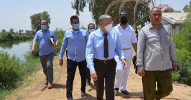 محافظ المنيا يتفقد مشروع المفرخ الصناعى السمكى بالمطاهرة.. صور