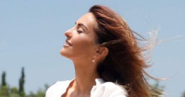 مصممة المجوهرات فاليرى ميسيكا تشارك روتينها اليومى خلال فترة العزل