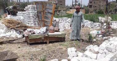 مدينة الزينية تزيل حالة تعدٍ بالأراضى الزراعية ورفع 38 طن مخلفات وقمامة