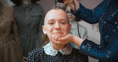  مسلسل Unorthodox.. عن إستر شابيرو التي تعيش بيننا .. اعرف القصة