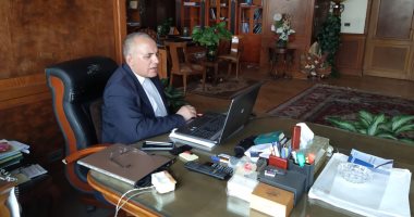 وزير الرى يجتمع بقيادات الوزارة فى المحافظات لمتابعة استعدادات الزراعات الصيفية