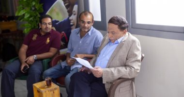 أيمن بهجت قمر: العمل مع الزعيم حلم كنت أسعى إليه وكنت "مرعوب" من مقابلته 