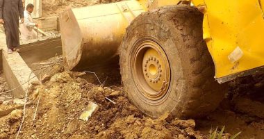 صور.. محافظ الفيوم: إزالة 444 حالة تعدٍ على الأراضى الزراعية وأملاك الدولة 