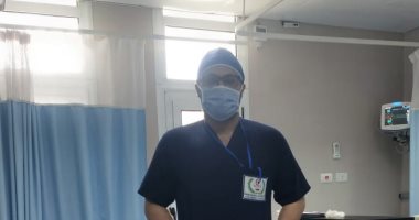 "جيشنا الأبيض".. "خالد" فني تمريض على خط مواجهة كورونا