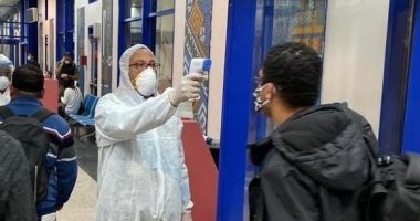 وصول رحلة طيران لمصريين عالقين بالخارج قادمة من فرنسا تقل 142 راكبًا