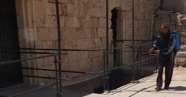 صور.. تطهير طابية النحاسين والبرج الغربى بالشلالات البحرية بالإسكندرية