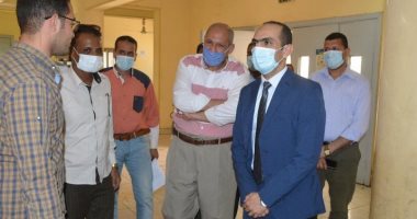 صور.. نائب محافظ سوهاج يتفقد مشروعات المبادرة الرئاسية "حياة كريمة" بالمراغة