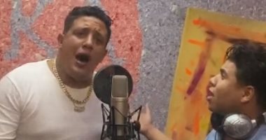 عمر كمال يتحدى شاكوش بمساندة حمو بيكا