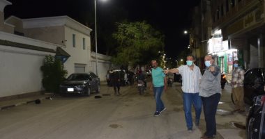 سكرتير محافظة الأقصر يقود جولات ليلية لمتابعة حملات النظافة وحظر التجوال.. صور