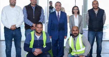 استعدادا لعودة عجلة الإنتاج..تصنيع بوابات تعقيم  بالأكاديمية العربية لمواجهة كورونا