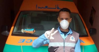 الجيش الأبيض.."مرعى" فنى قيادة سيارات إسعاف كفر الشيخ فى مواجهة كورونا