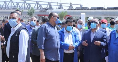 وزير النقل: وصول 33 عربة سكة حديد جديدة من روسيا الشهر المقبل.. صور