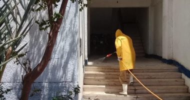 تعقيم وتطهير ورش السكن الإدارى لمجلس مدينة دهب بجنوب سيناء.. صور