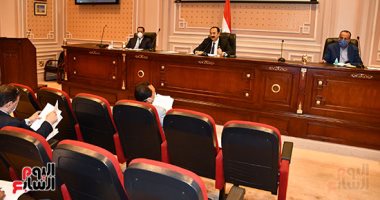 "نقل البرلمان" توافق على منحتين للمترو والسكك الحديد 