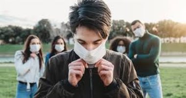 لهذا السبب.. تزايد دخول الشباب للعناية المركزة بعد الإصابة بكورونا