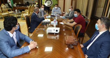 محافـظ المنوفية يناقش تفعيل دور المراكز التكنولوجية 
