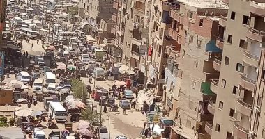أهالى أوسيم يناشدون الجهات المسئولة رفع الباعة الجائلين للحد من كورونا