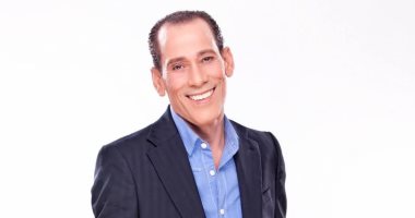محمود عزب يكشف تفاصيل ظهوره مع "رجالة البيت" أحمد فهمى وأكرم حسنى