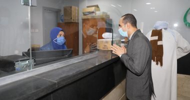 نائب محافظ سوهاج يوجه بتسهيل الإجراءات على المواطنين فى صرف المعاشات