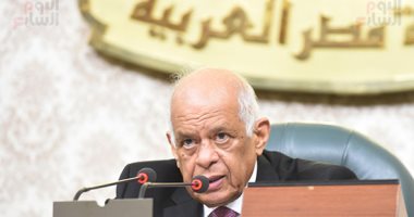 رئيس البرلمان: لا أحد يشعر فى مصر بالطوارىء لأنها تقدر بقدرها