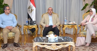 وزراء الطيران والسياحة والصحة يبحثون إجراءات العمل فى ظل تداعيات كورونا  