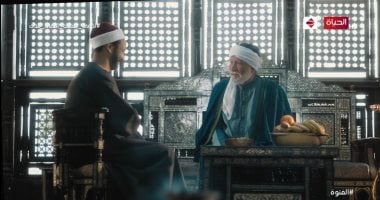 أحمد خليل يستدعى الشيخ مبروك ومى عمر تبحث عن أمها فى الحلقة 12 من الفتوة