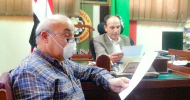 رئيس حى غرب المنصورة يبحث آليات إخلاء عمارة  بمساكن الجلاء لإعادة تطويرها