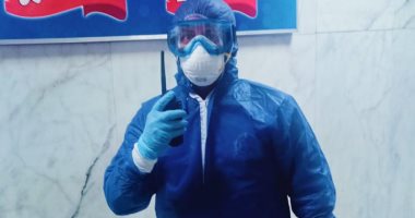 الجيش الأبيض.."ضياء" مشرف إسعاف بمستشفى العجوزة للعزل فى مواجهة كورونا 