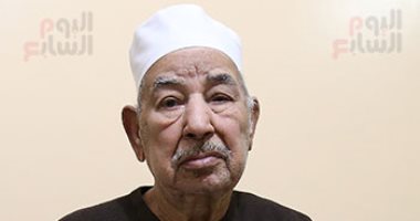اليوم ذكرى ميلاد الشيخ الطبلاوى "آخر عباقرة التلاوة"