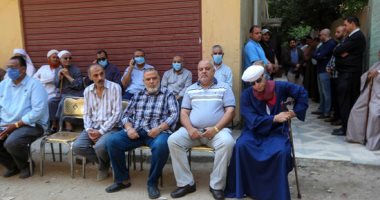 نقيب المنشدين يدعو المقرئين لإقامة عزاء الشيخ الطبلاوى على الفيس بوك