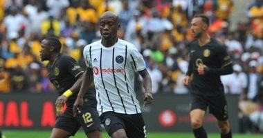 لاعب أورلاندو بايرتس يسجل أول إصابة بفيروس كورونا بدورى جنوب أفريقيا