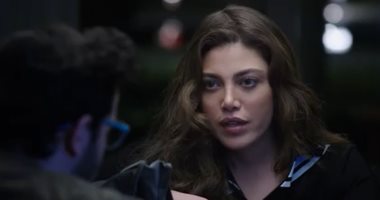 "لما كنا صغيرين" الحلقة 13.. محمود حميدة يهدد ريهام حجاج بالشرط الجزائى
