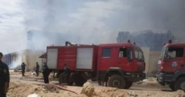 حريق هائل بأحد مصانع المواد الغذائية بالمنطقة الصناعية السادسة بأكتوبر
